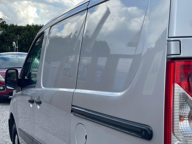 Peugeot Expert Panel Van Silver #46