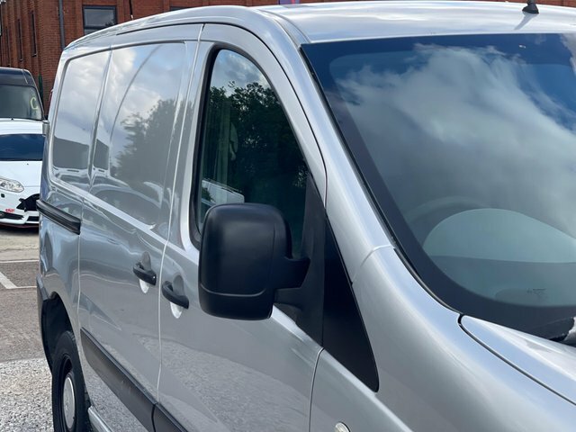 Peugeot Expert Panel Van Silver #39