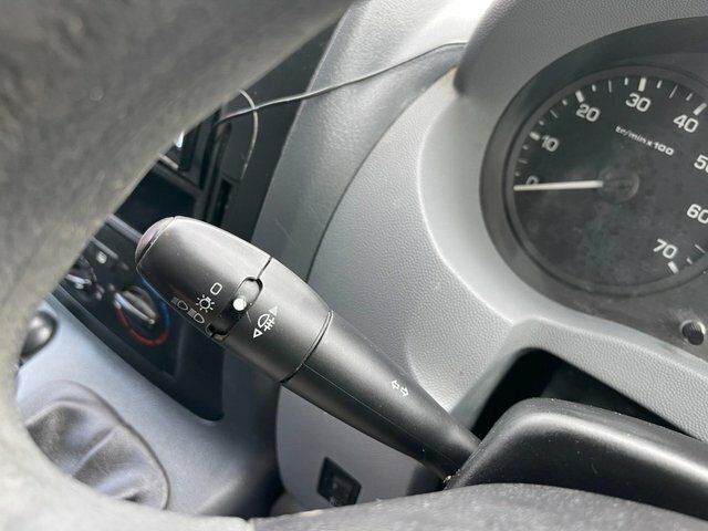 Peugeot Expert Panel Van Silver #25