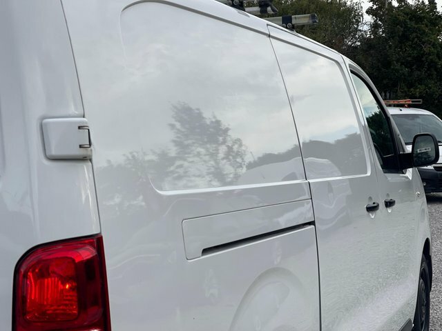Citroen Dispatch 1.5 Bluehdi 1000 Enterprise M Panel Van 6Dr Black #49