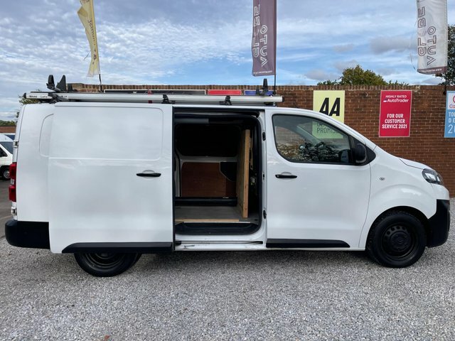 Citroen Dispatch 1.5 Bluehdi 1000 Enterprise M Panel Van 6Dr Black #19