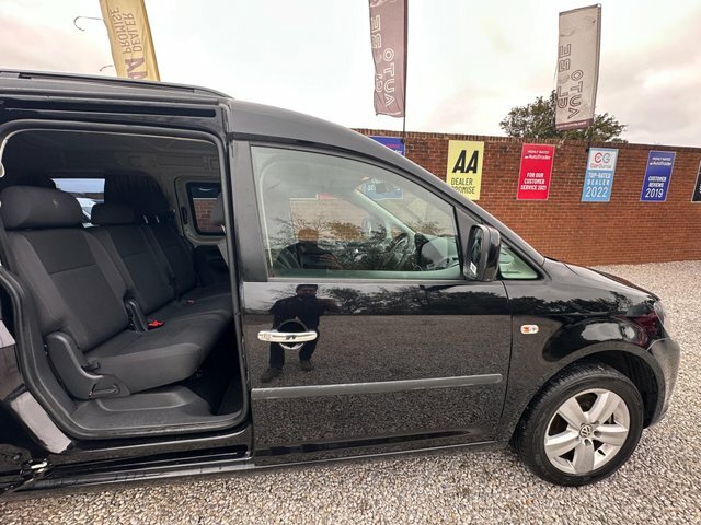 Volkswagen Caddy Maxi Life Tdi Cr Dsg Euro Black #3