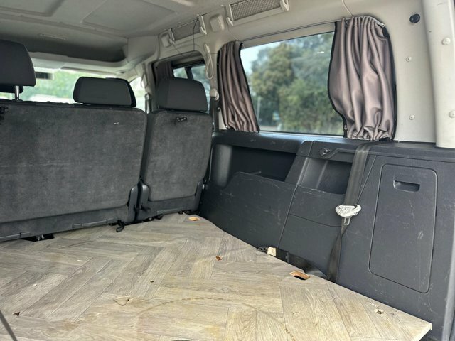 Volkswagen Caddy Maxi Life 2L Null Grey #21
