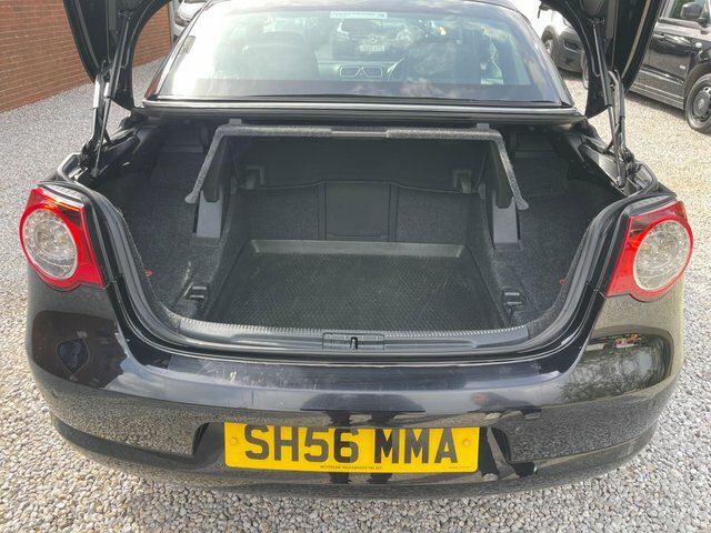 Volkswagen EOS Sport Black #9