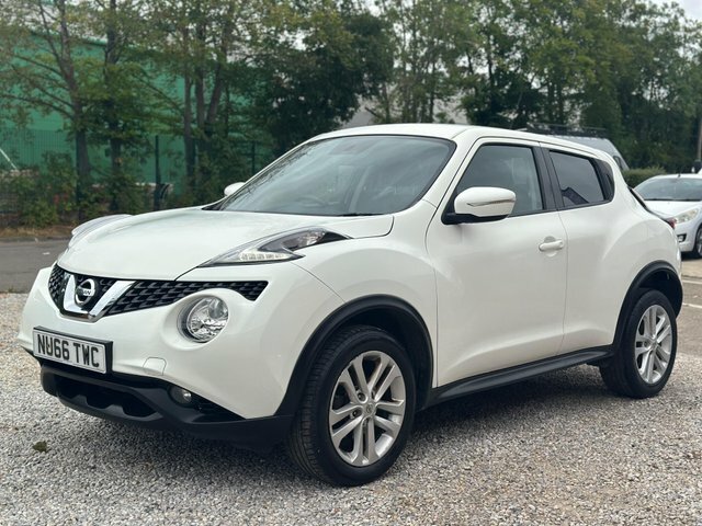 Nissan Juke Dig-t Acenta Euro 6 White #2