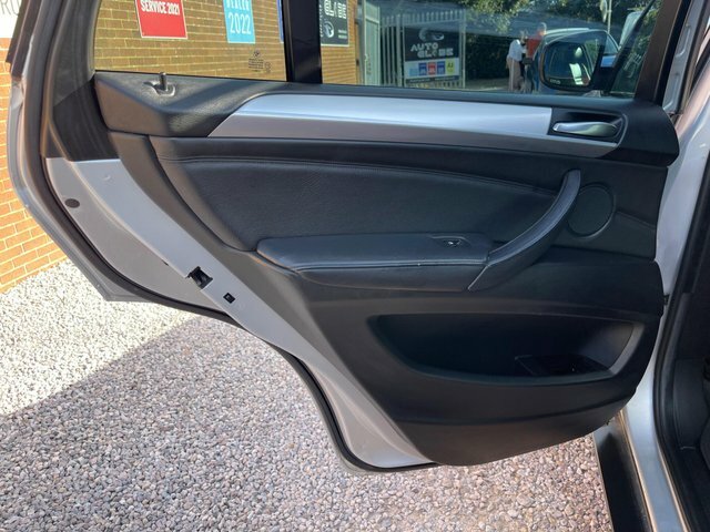 BMW X5 X5 Se 7S 4.8I Silver #23