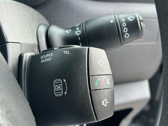 Nissan InterStar Dci 35 Tekna Grey #42