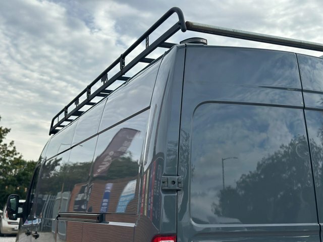 Nissan InterStar Dci 35 Tekna Grey #15
