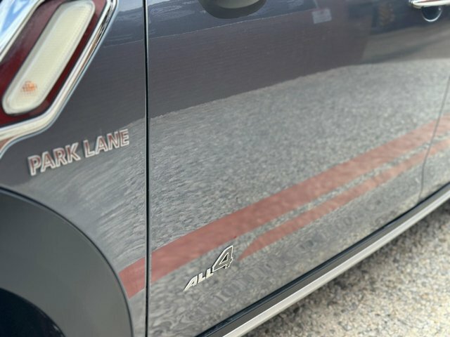 Mini Countryman Cooper All4 Red #38