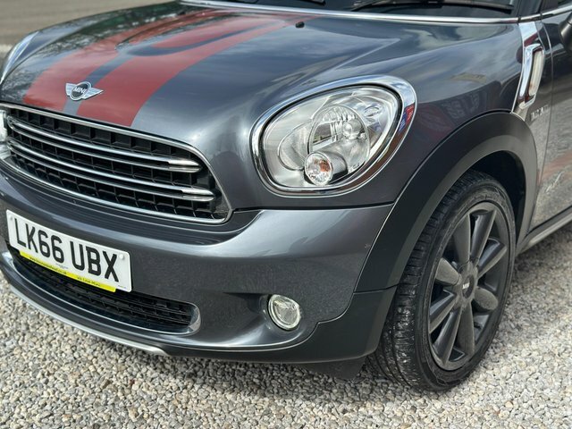 Mini Countryman Cooper All4 Red #36