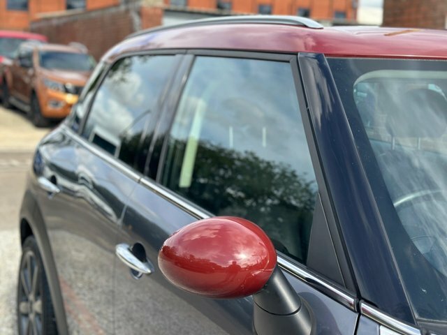 Mini Countryman Cooper All4 Red #29