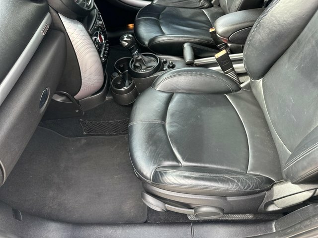 Mini Countryman Cooper All4 Red #40