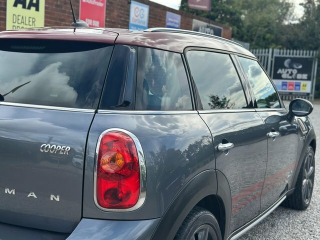Mini Countryman Cooper All4 Red #18