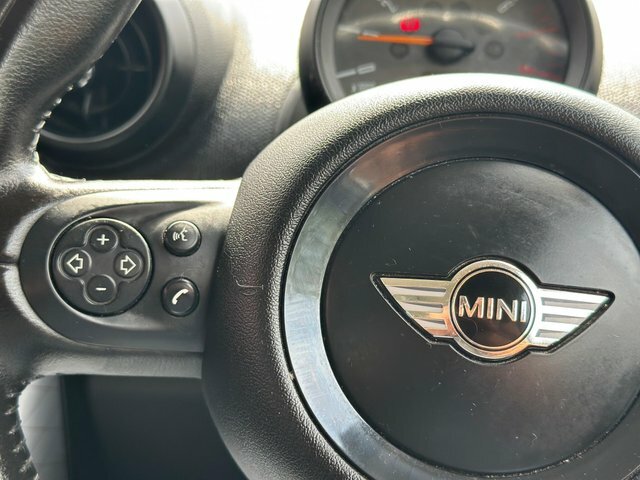 Mini Countryman Cooper All4 Red #47