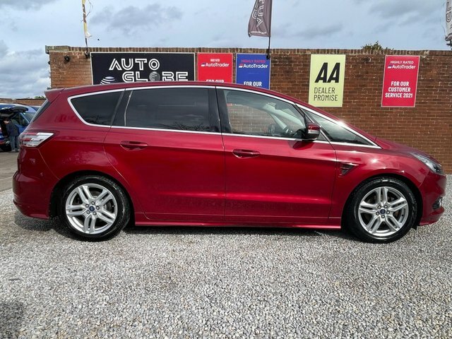 Ford S-Max Ecoboost Titanium Sport Red #5
