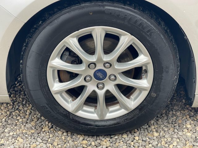Ford Mondeo 2.0L Titanium Tdci 148 Bhp Blue #65
