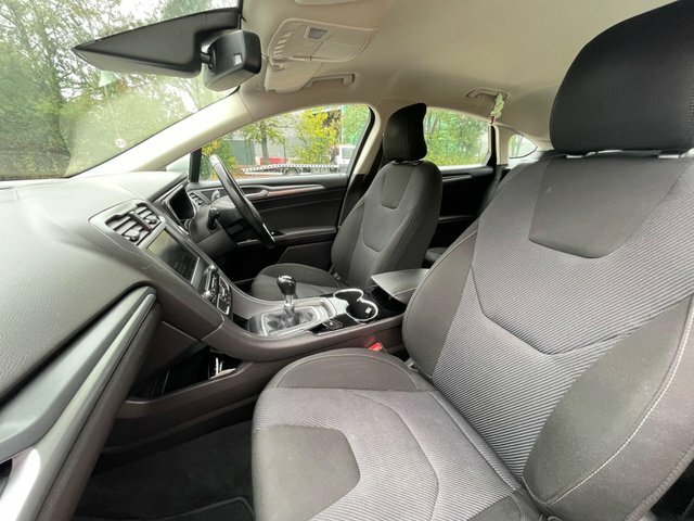 Ford Mondeo 2.0L Titanium Tdci 148 Bhp Blue #53