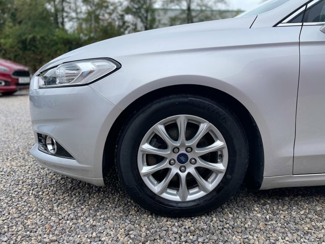 Ford Mondeo 2.0L Titanium Tdci 148 Bhp Blue #41