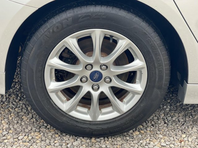 Ford Mondeo 2.0L Titanium Tdci 148 Bhp Blue #64