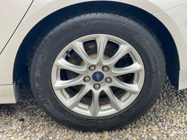 Ford Mondeo 2.0L Titanium Tdci 148 Bhp Blue #63
