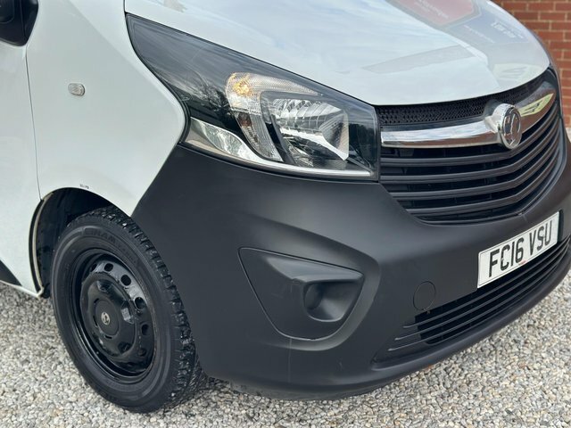 Vauxhall Vivaro 2900 1.6Cdti Biturbo 125Ps Ecotec H1 Doublecab White #26
