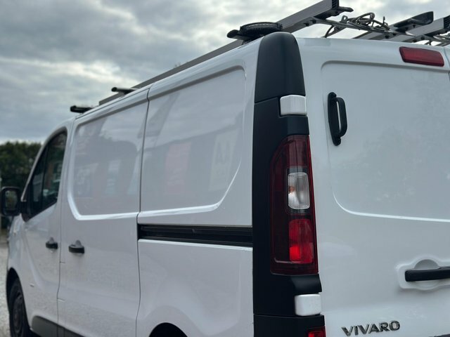 Vauxhall Vivaro 2900 1.6Cdti Biturbo 125Ps Ecotec H1 Doublecab White #19