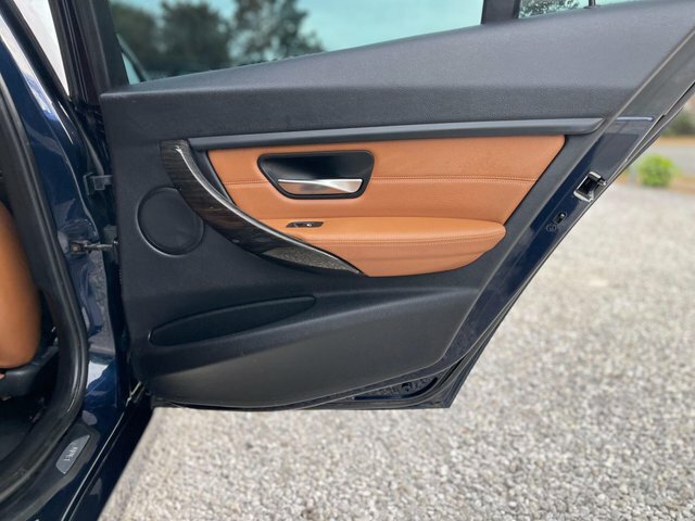 BMW 3 Series 320D M Sport Black #38