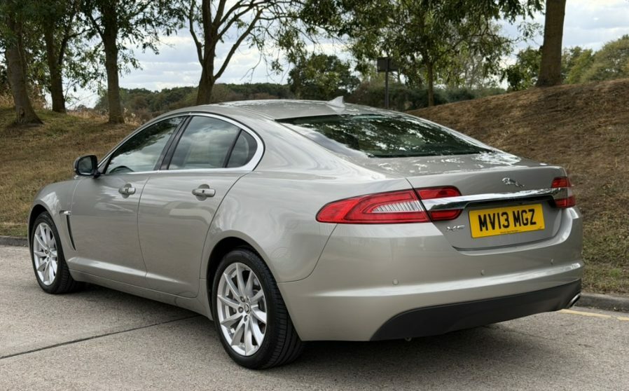 Jaguar XF Diesel #2