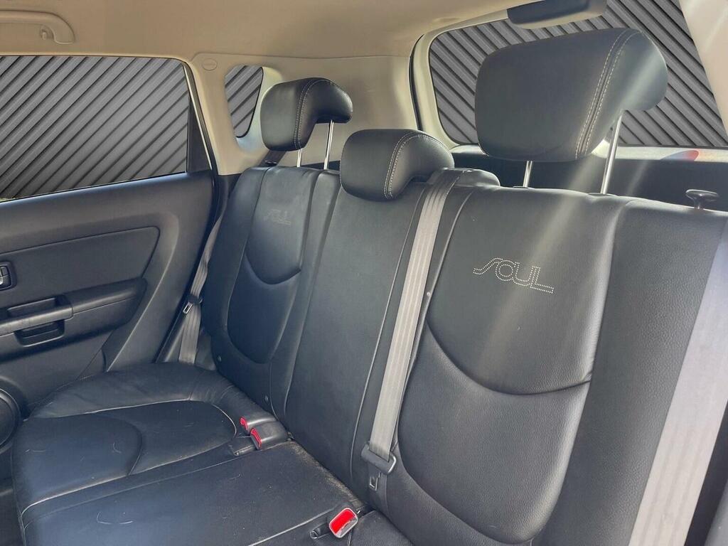 Kia Soul 1.6 Crdi 2 Red #17