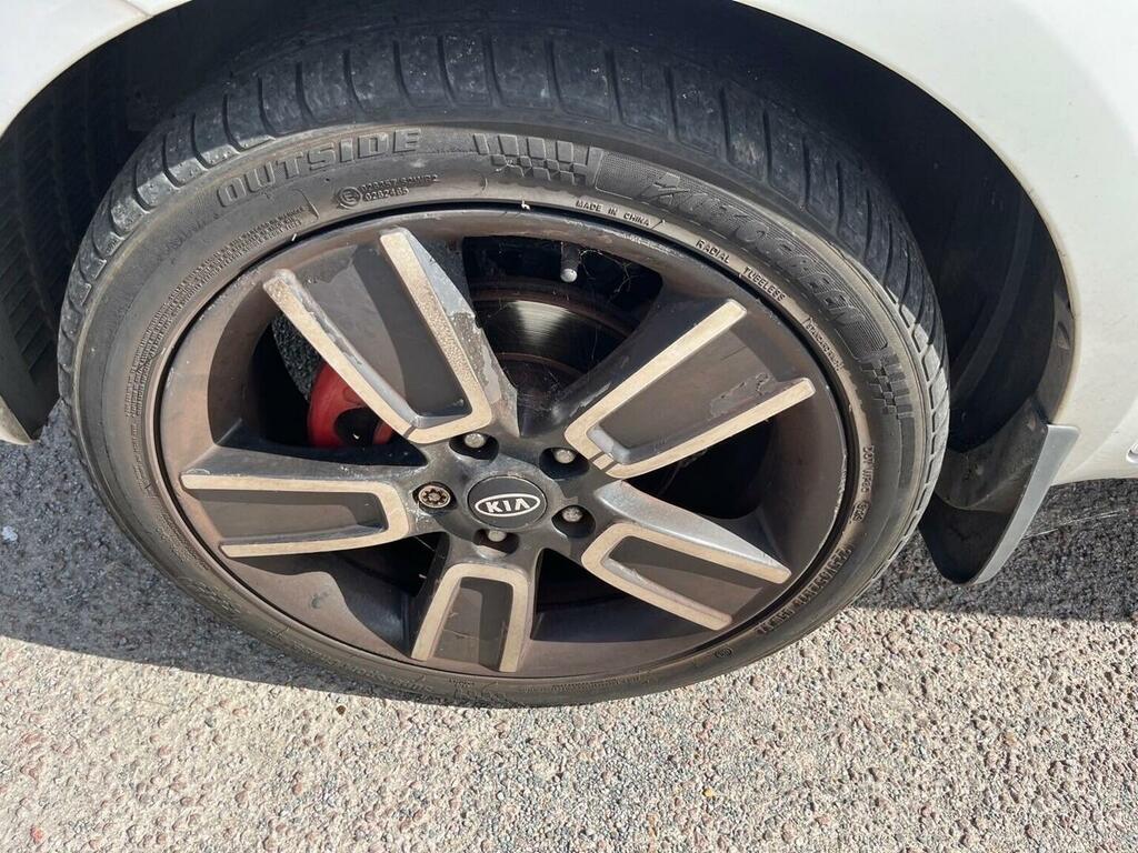 Kia Soul 1.6 Crdi 2 Red #22