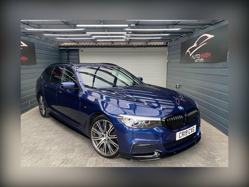 BMW 5 Series 520D M Sport Grey #1