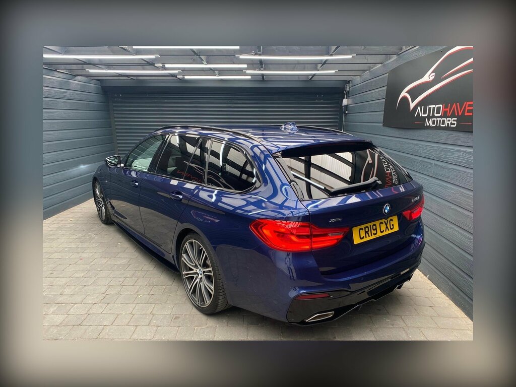 BMW 5 Series 520D M Sport Grey #35