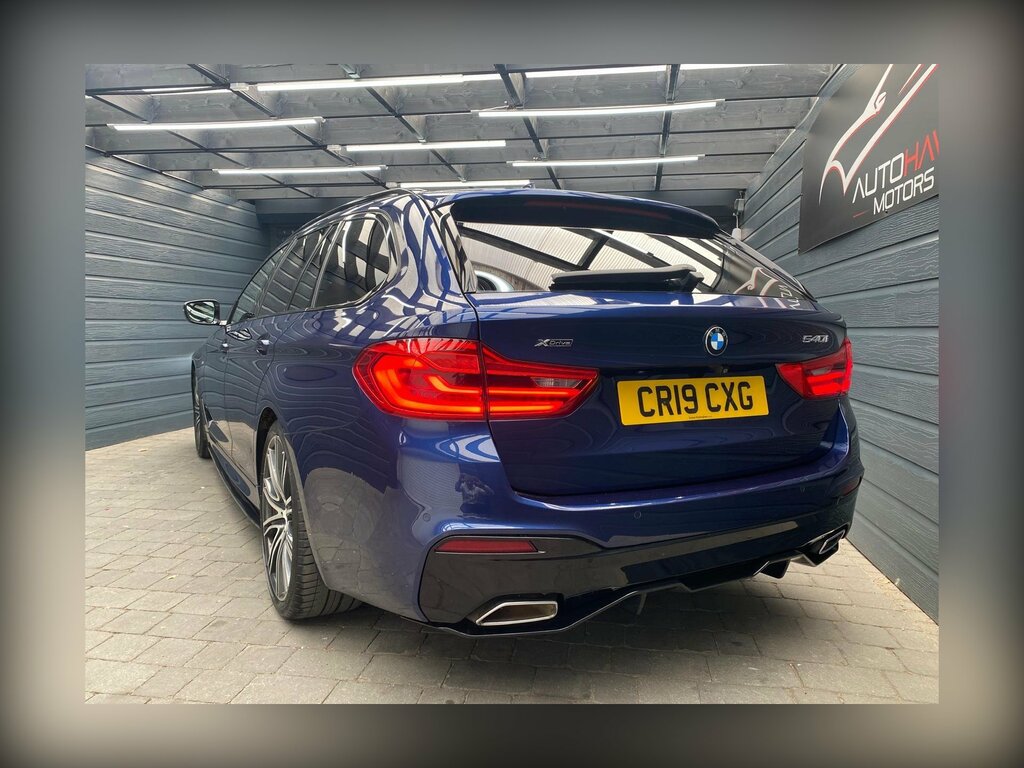 BMW 5 Series 520D M Sport Grey #38
