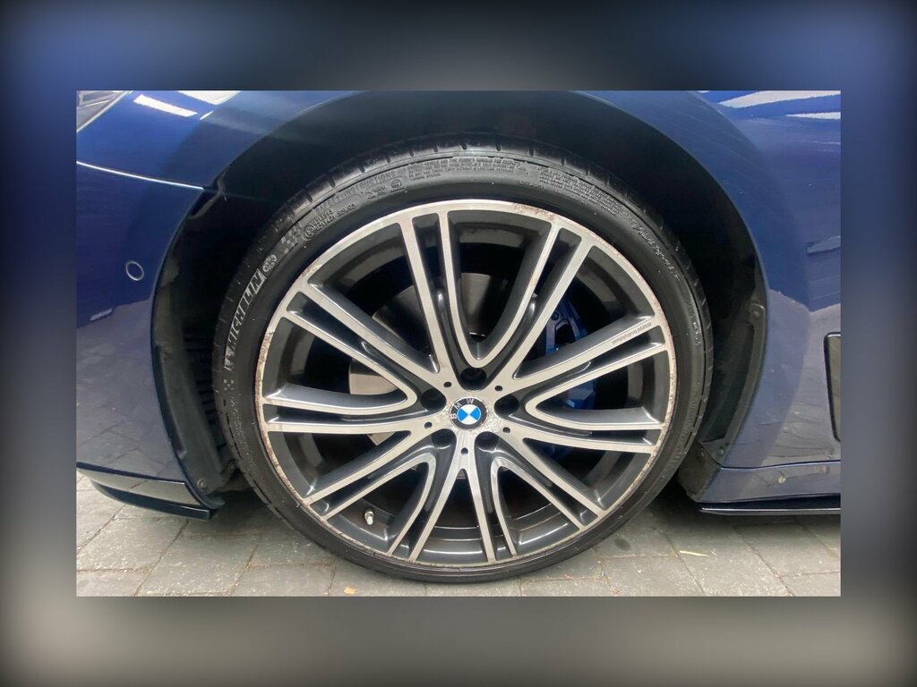 BMW 5 Series 520D M Sport Grey #71