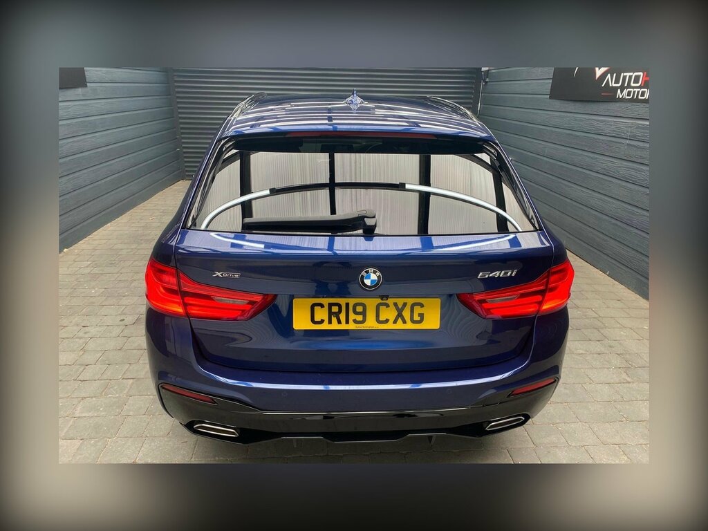 BMW 5 Series 520D M Sport Grey #45