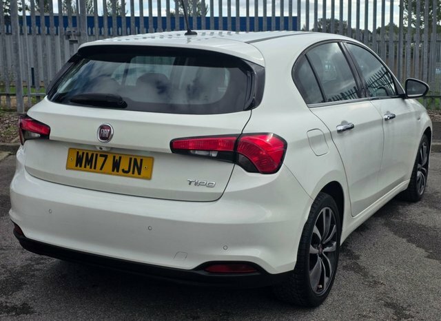 Fiat Tipo 1.4 Mpi Lounge Hatchback Euro 6 White #5