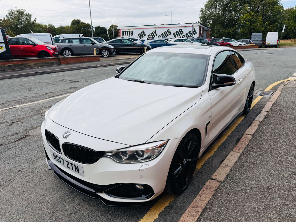 BMW 4 Series Sport Auto White #3