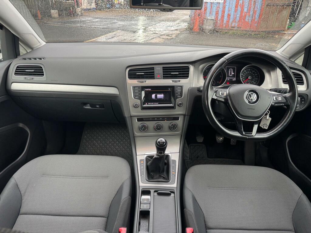 Volkswagen Golf Match Black #6