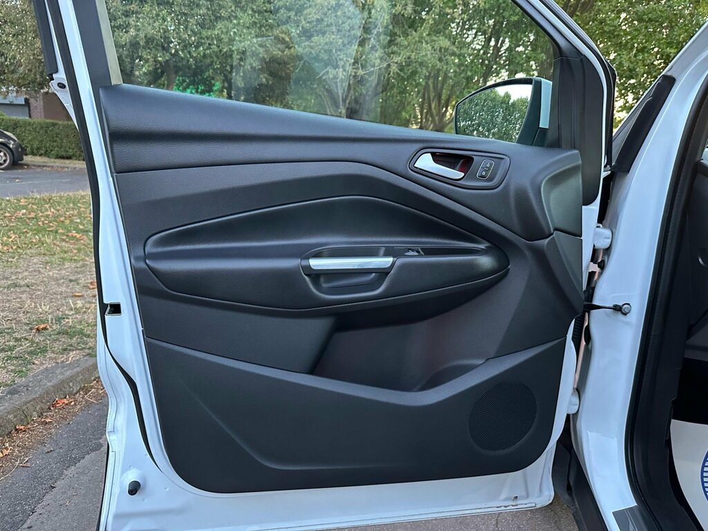 Ford Kuga St-line X Tdci Black #14
