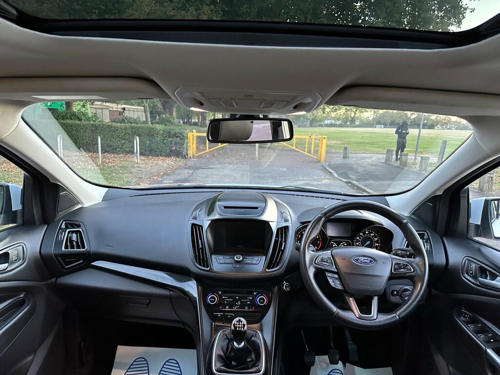 Ford Kuga St-line X Tdci Black #25