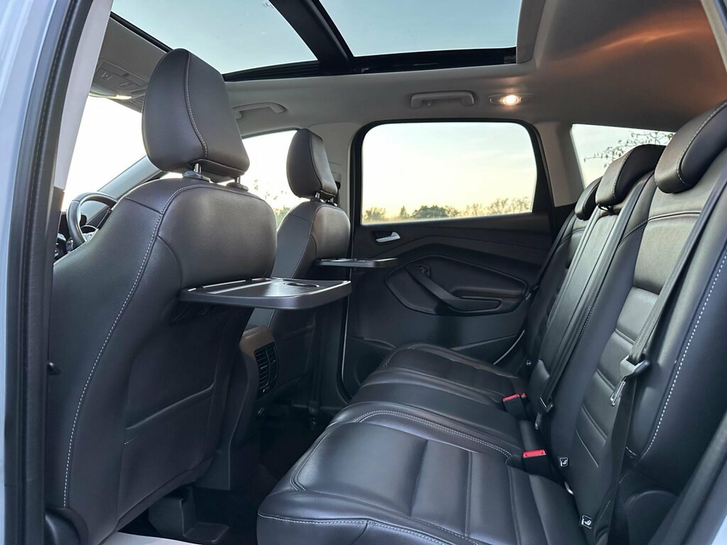 Ford Kuga St-line X Tdci Black #16