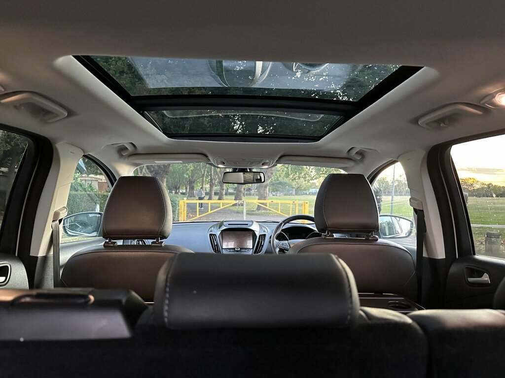 Ford Kuga St-line X Tdci Black #21