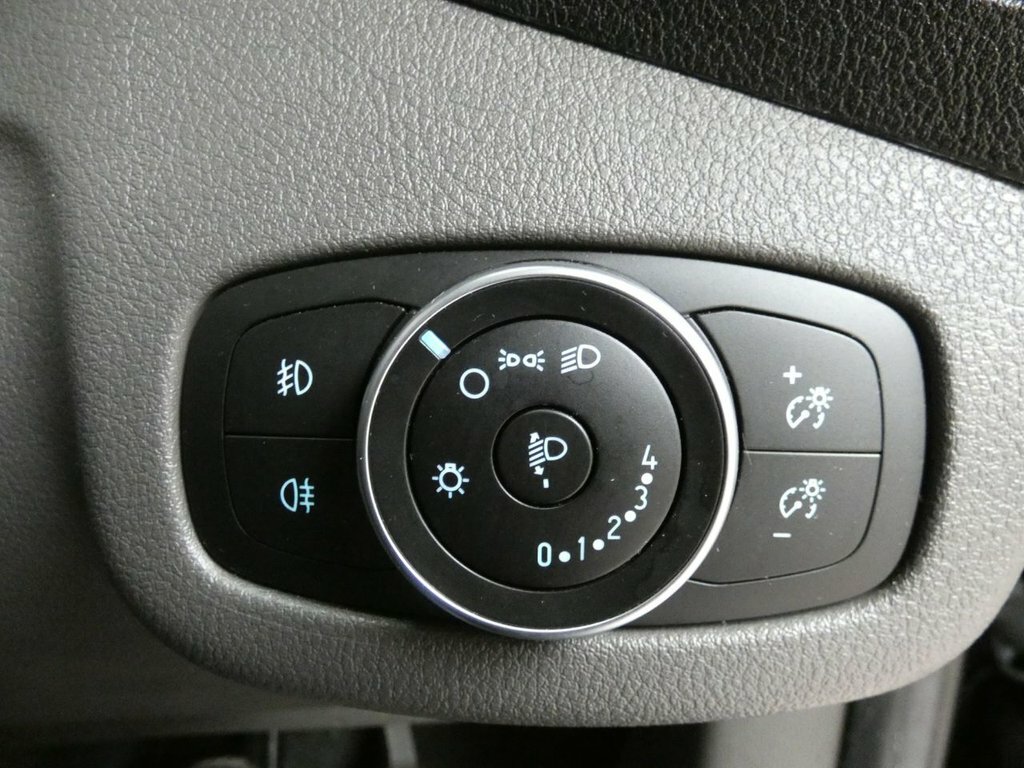 Ford Grand Tourneo Connect 1.5 Ecoblue 120 Titanium Powershift Grey #41