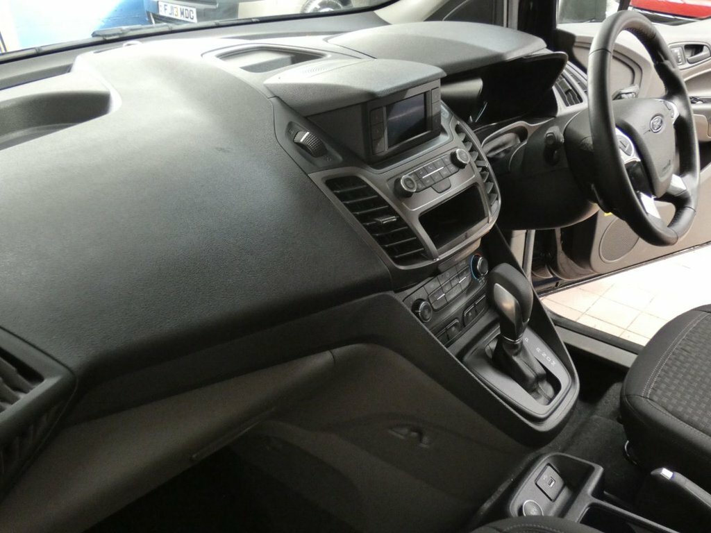 Ford Grand Tourneo Connect 1.5 Ecoblue 120 Titanium Powershift Grey #21
