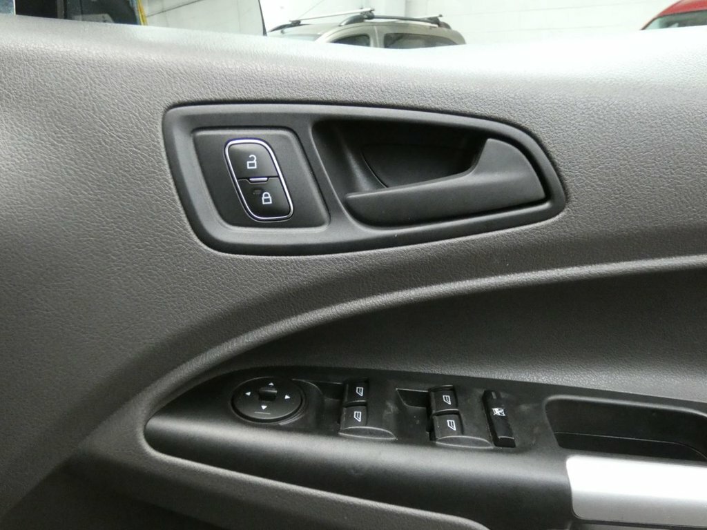 Ford Grand Tourneo Connect 1.5 Ecoblue 120 Titanium Powershift Grey #42