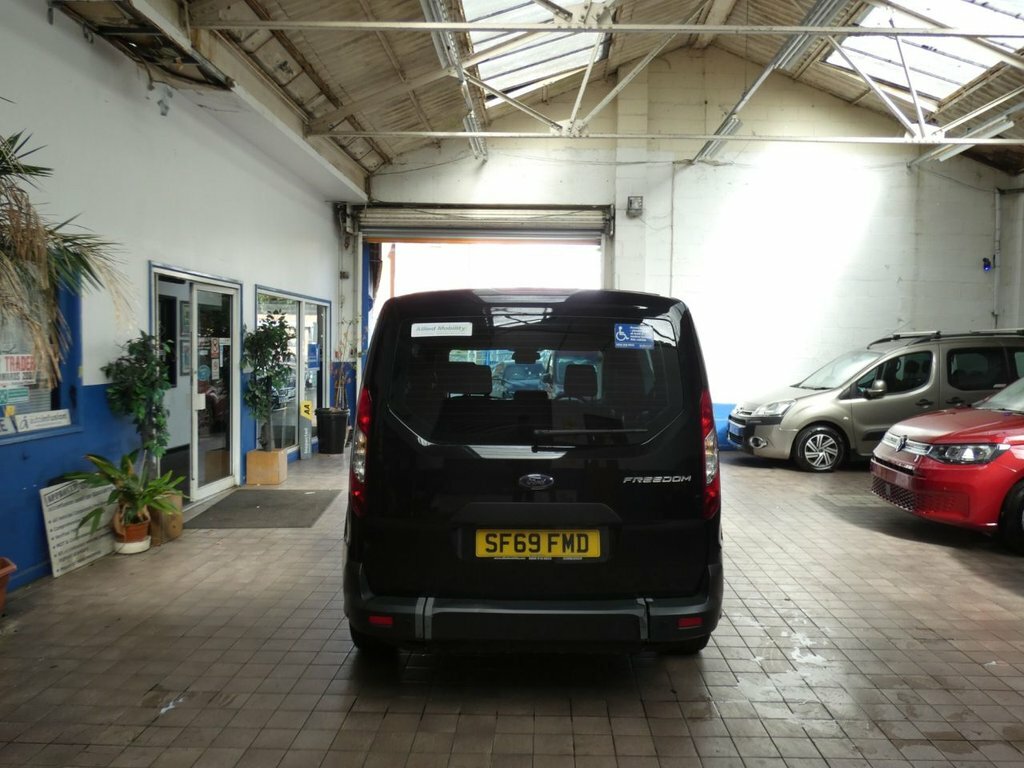 Ford Grand Tourneo Connect 1.5 Ecoblue 120 Titanium Powershift Grey #8
