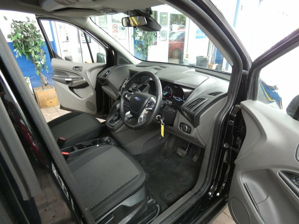 Ford Grand Tourneo Connect 1.5 Ecoblue 120 Titanium Powershift Grey #31