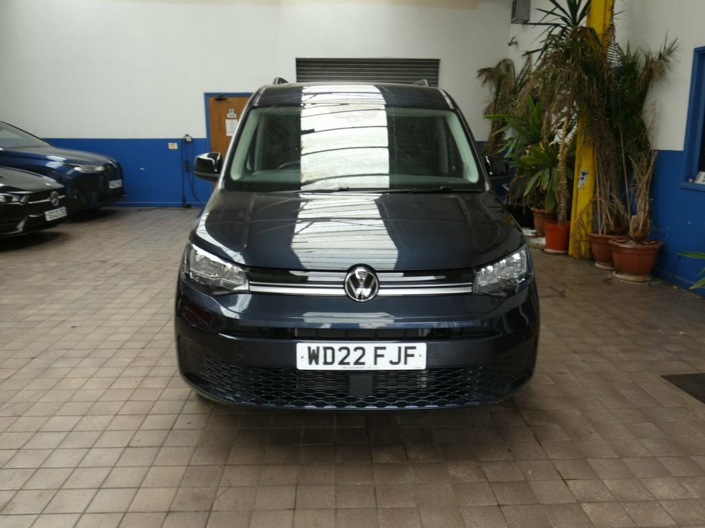 Volkswagen Caddy Maxi Life 1.5L Life Blue #3
