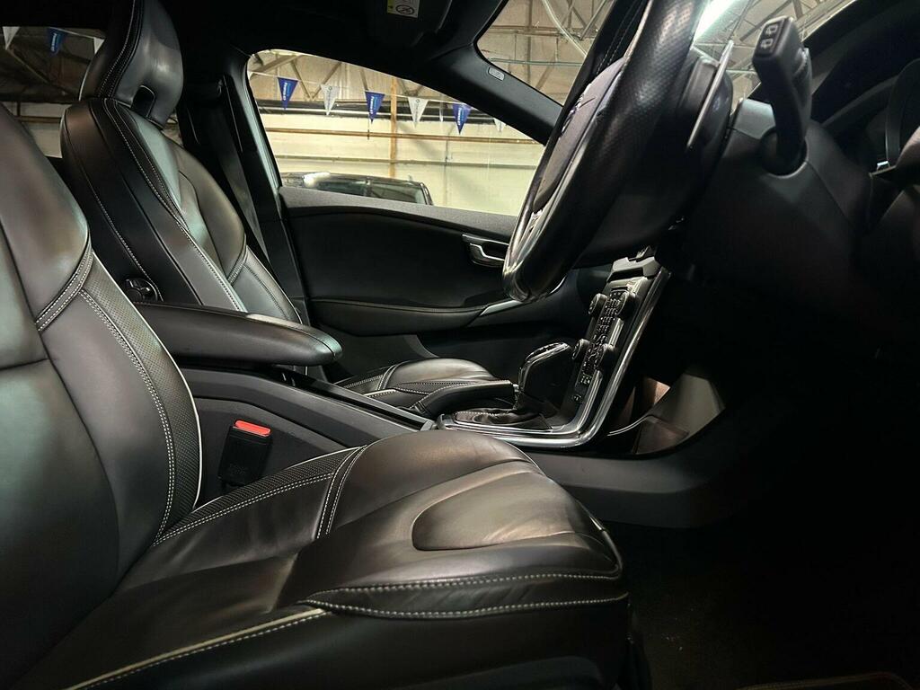 Volvo V40 Hatchback Blue #20