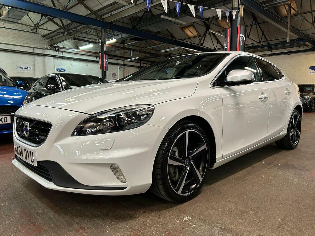 Volvo V40 2.0 T5 R-design Lux Nav Euro 6 Ss White #3